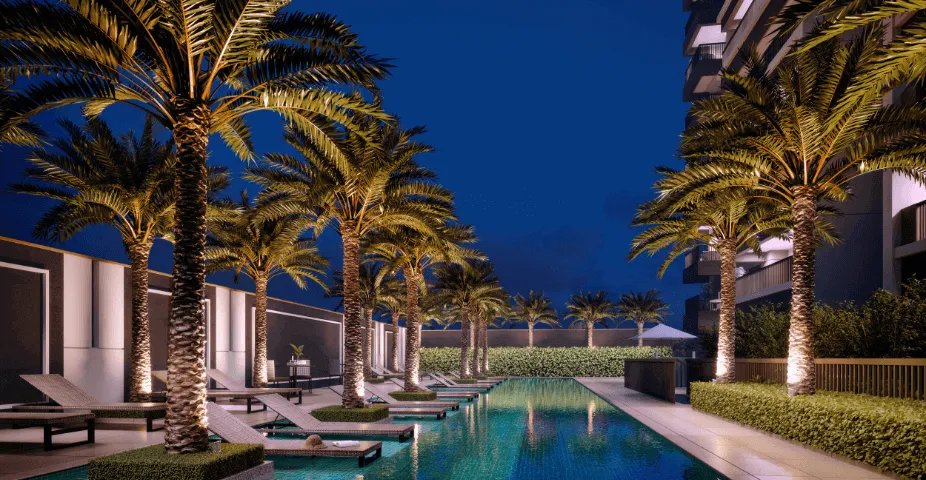 Piscina à noite